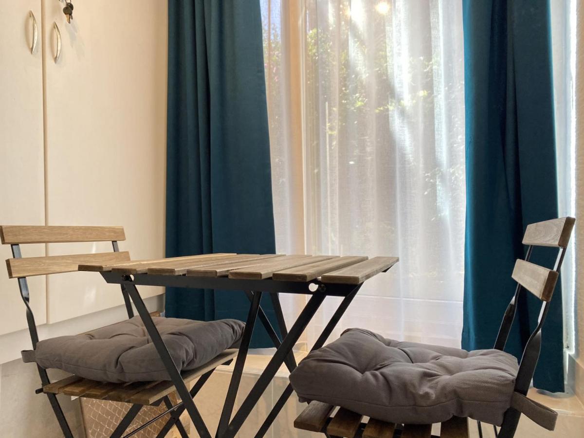 شقة Chic Flat Near Shopping Malls In Sisli اسطنبول المظهر الخارجي الصورة